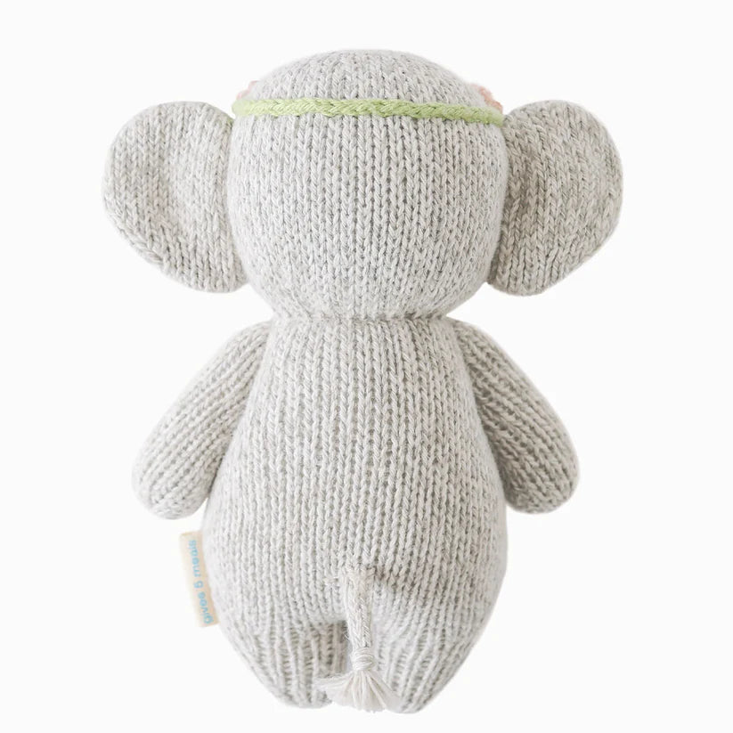 Baby elephant (Blush floral)