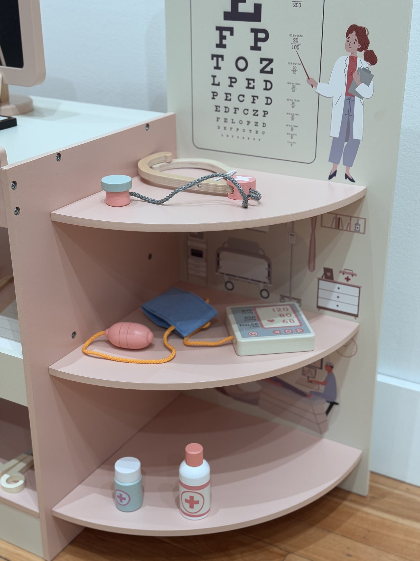 First Aid Center - Play Set (36 months +)