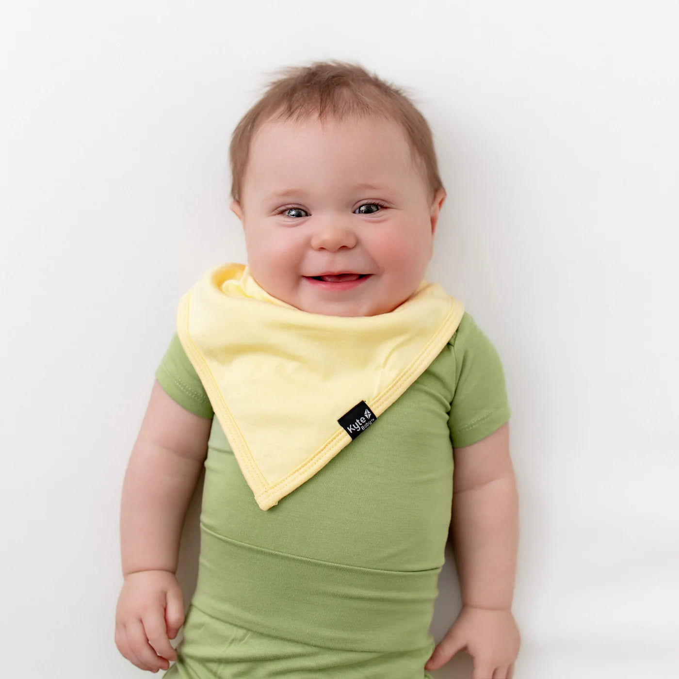 Bib in Lilikoi