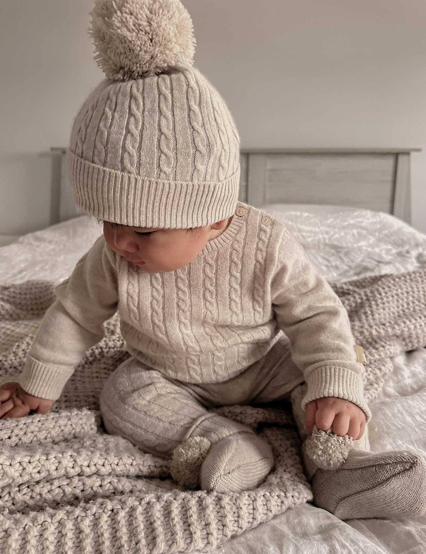 Cashmere Booties in Camel