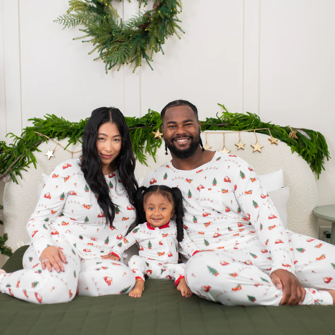 Men's Jogger Pajama Set in Santa Sleigh
