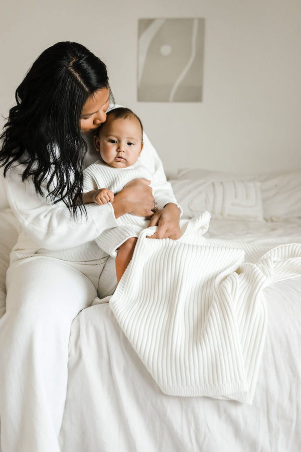 Ribbed Knit Blanket