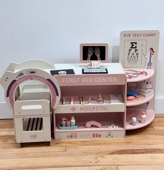 First Aid Center - Play Set (36 months +)