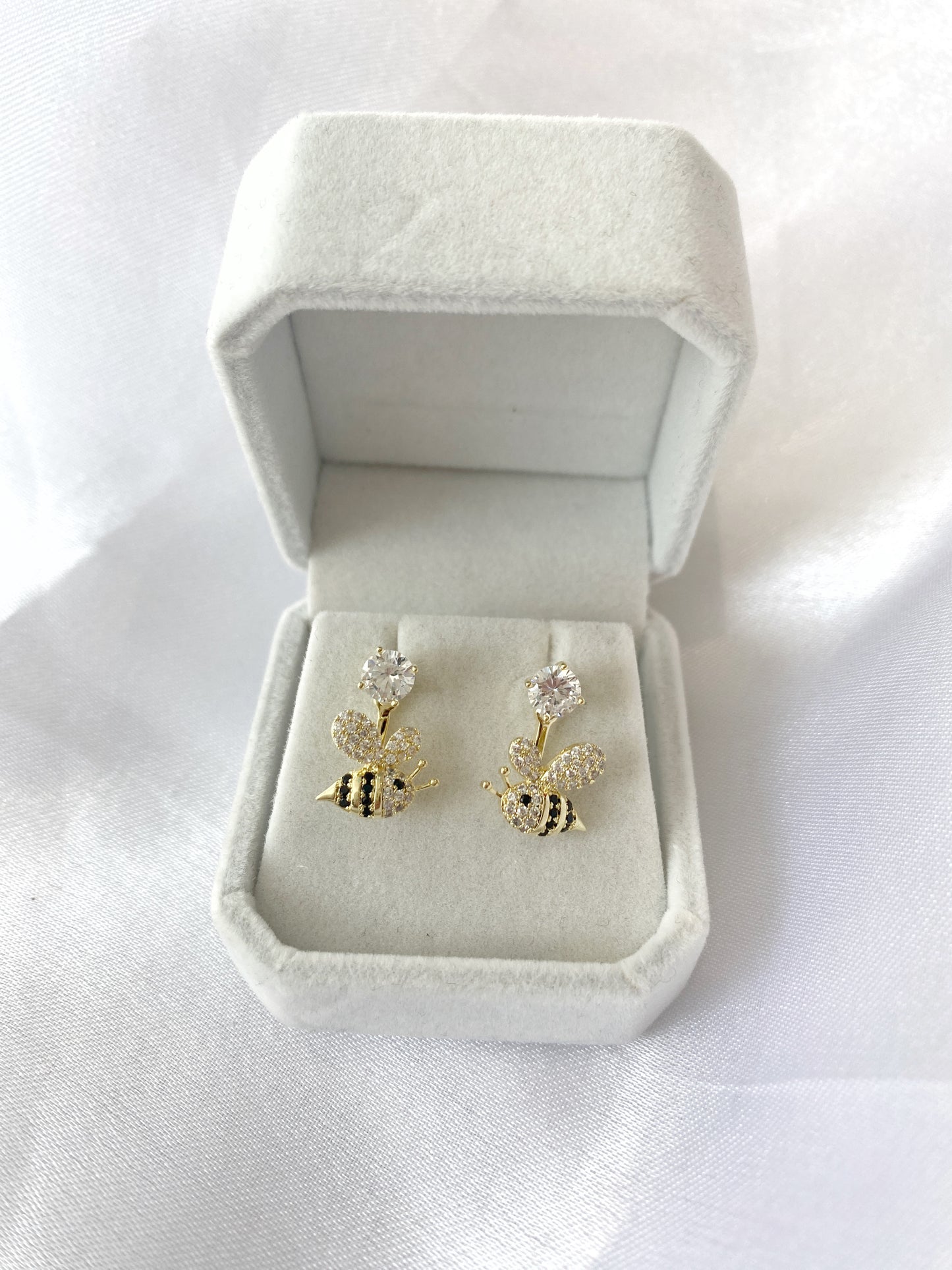 Busy Bee Earring