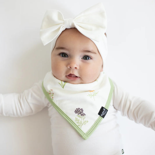 Bib in Wildflower